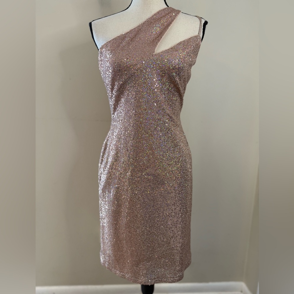 Aqua Formal goldish pink sequined one shoulder midi dress SZ M